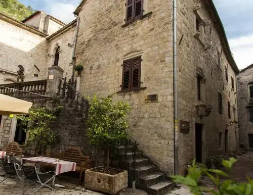 Palazzo Drusko Deluxe Rooms