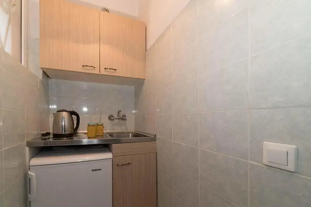 Tsolakis Studios & Apartments