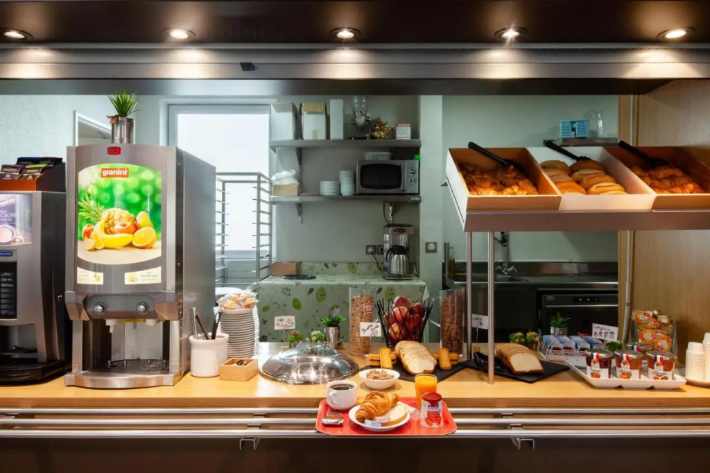 B&B HOTEL Paris Le Bourget