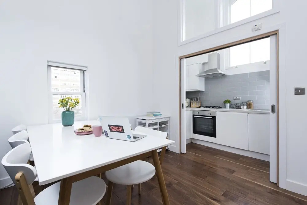 Trendy 2BR Maisonette in Shoreditch