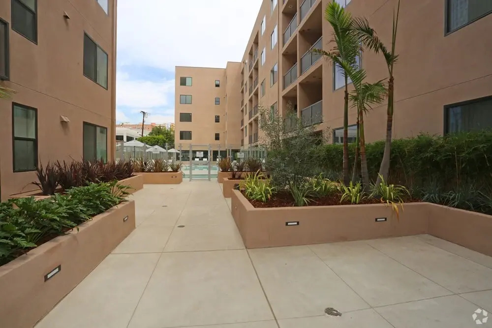 DTLA Condos by Barsala