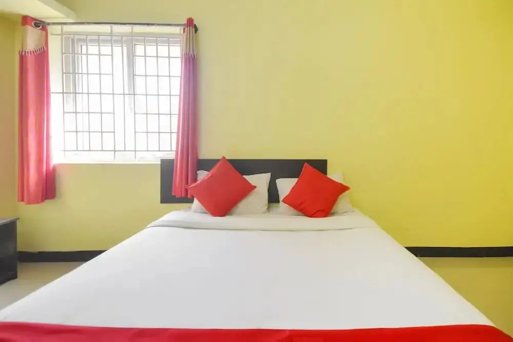 Rose Park Inn by OYO Rooms