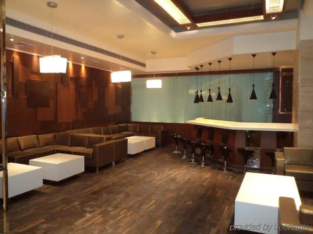 Mahagun Sarovar Portico Suites