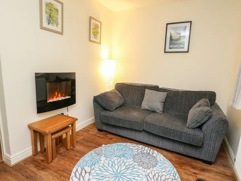Honeysuckle Cottage