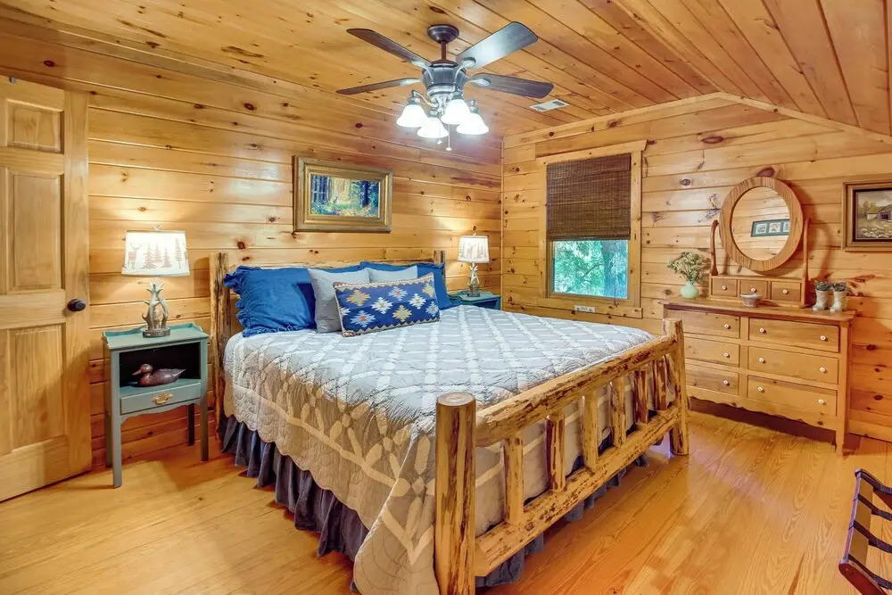 Serene Riverfront Escape in Ellijay, Georgia!