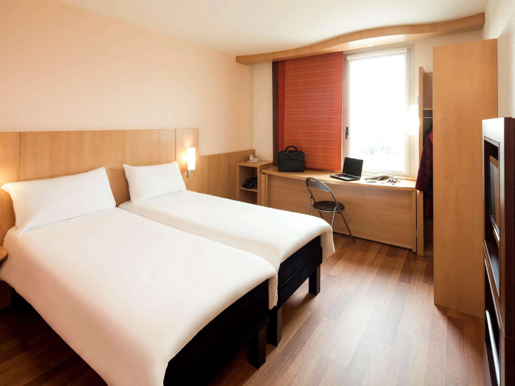 Ibis Barcelona Santa Coloma