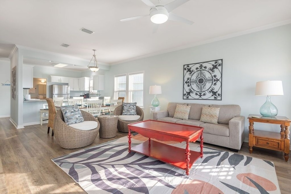 Spinnaker Pointe Unit 4B