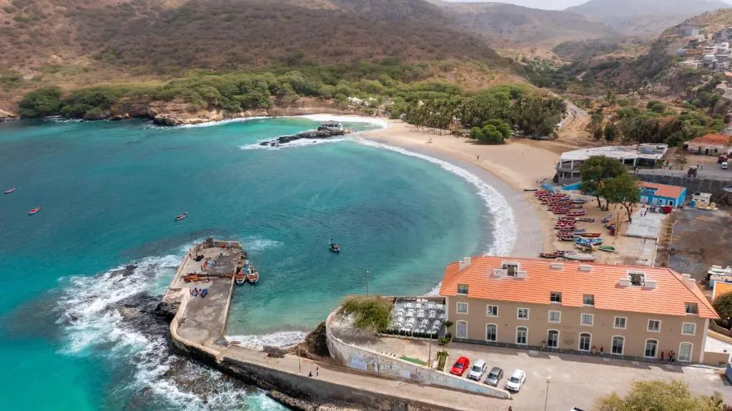 Oasis Tarrafal Alfandega Suites