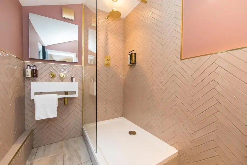 Maison Mouettes by Luxury Travel Emporium - Luxury Suites with Abbey Views