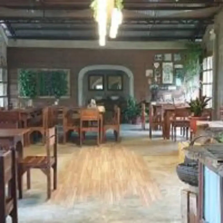 Spacio Caliraya B&B