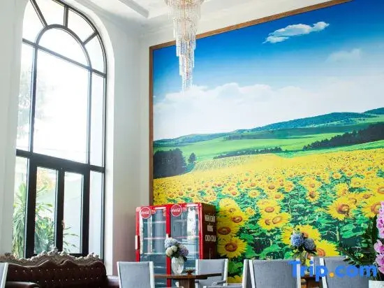 Sunflower Hotel & Apartment Nhon Trach