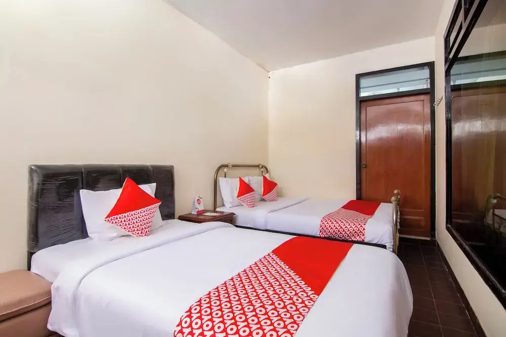 OYO 3067 Flamboyan Homestay Syariah