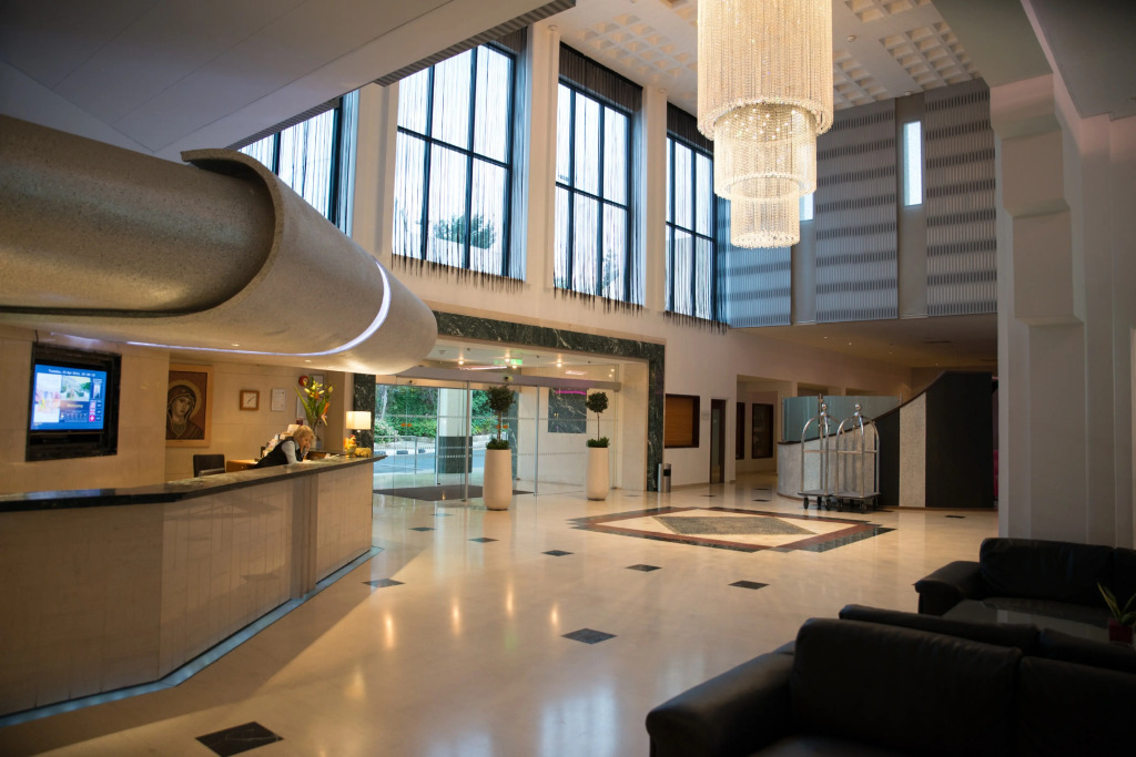 St George Beach Hotel & Spa Resort