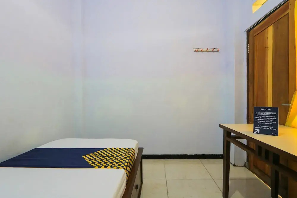 OYO 2497 Pesona Guest House