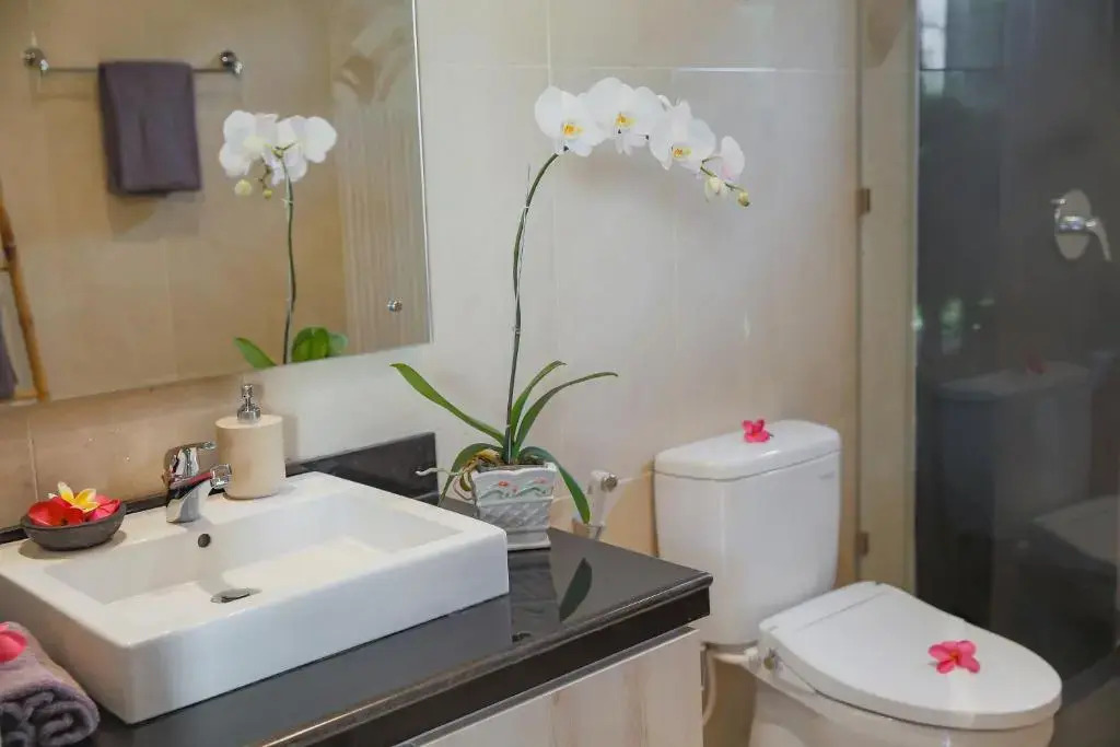 Villa 66, 5 min walk to Double 6 beach