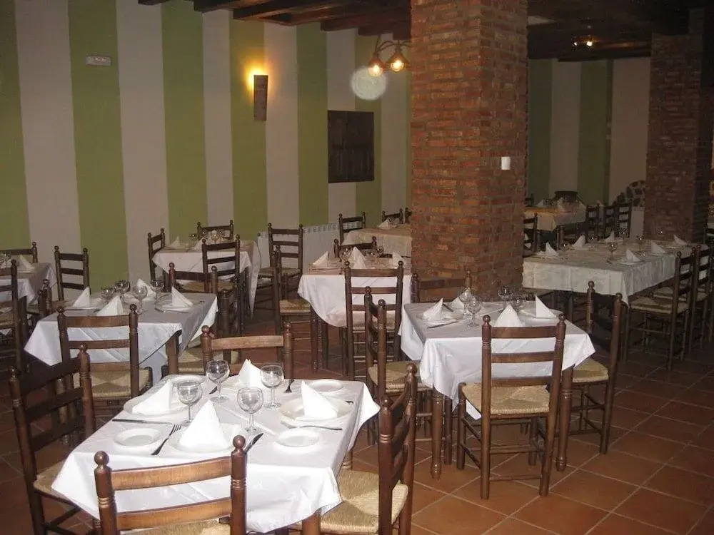 Hostal La Caballeriza