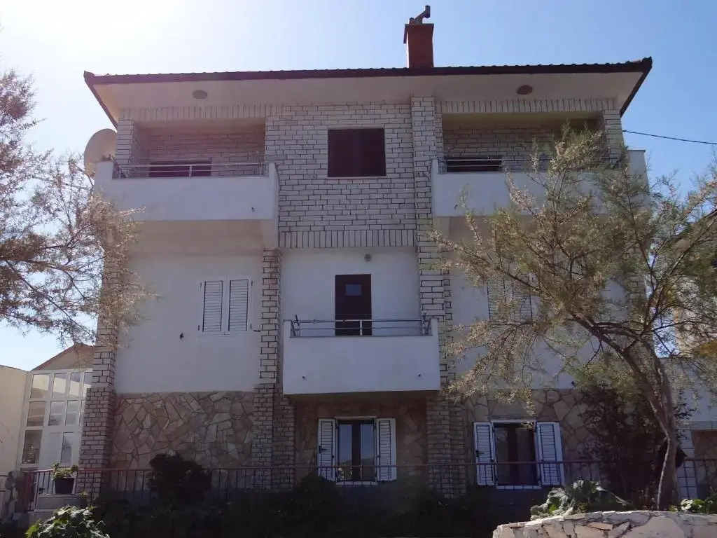 Apartments Babin
