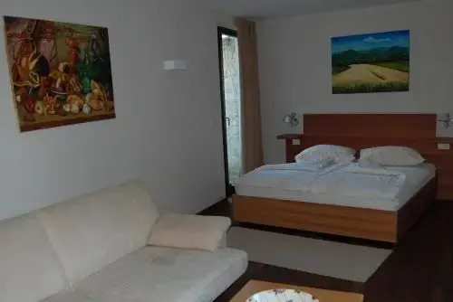 Hotel Rakar