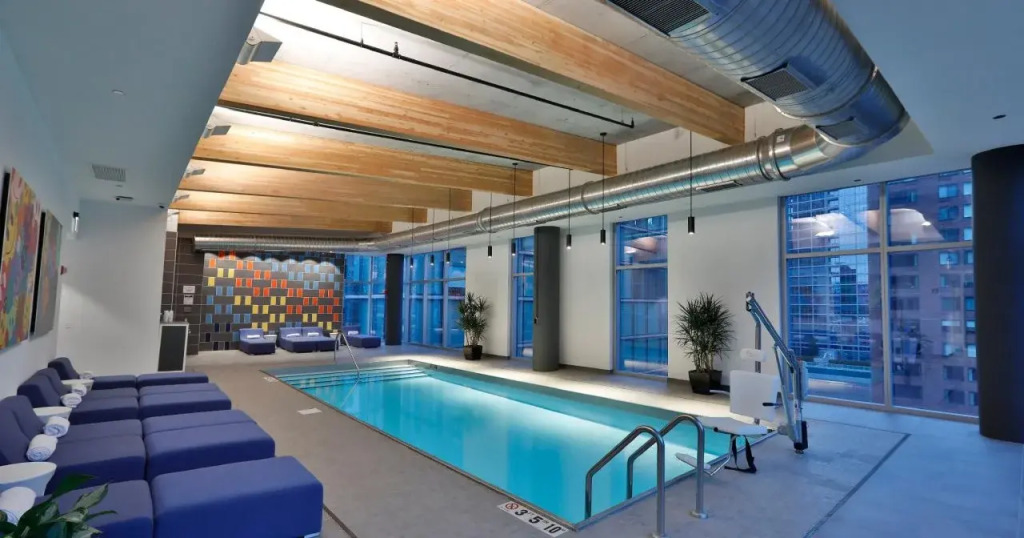 Aloft by Marriott Chicago Mag Mile