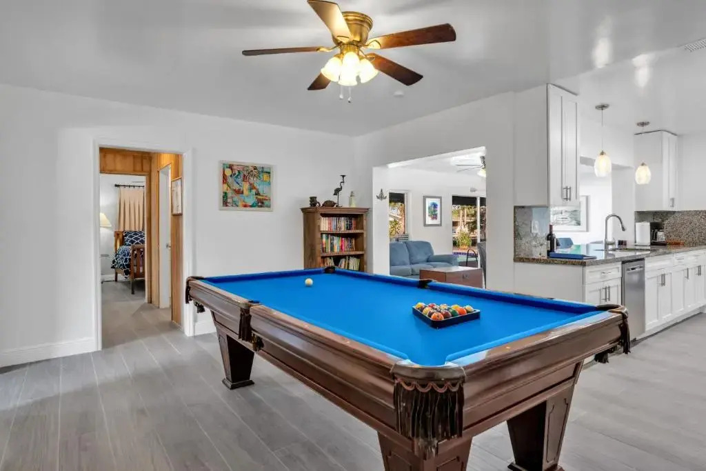 Purely Pompano, Pool, Water front, Paddleboard, Beach, 5 bedroom 3 bath