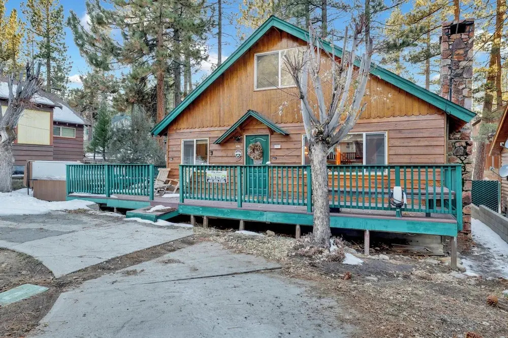 BIG Bear Happy Place #2421