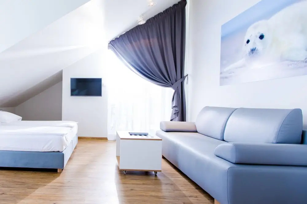 Apartamenty Villa Baltica Rewal - jacuzzi na dachu, wi-fi, parking w cenie