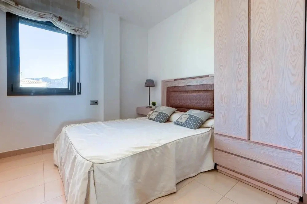 Apartment in Roses by the Beach With Pool