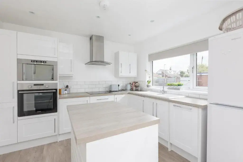 The Lovatt House by Sasco