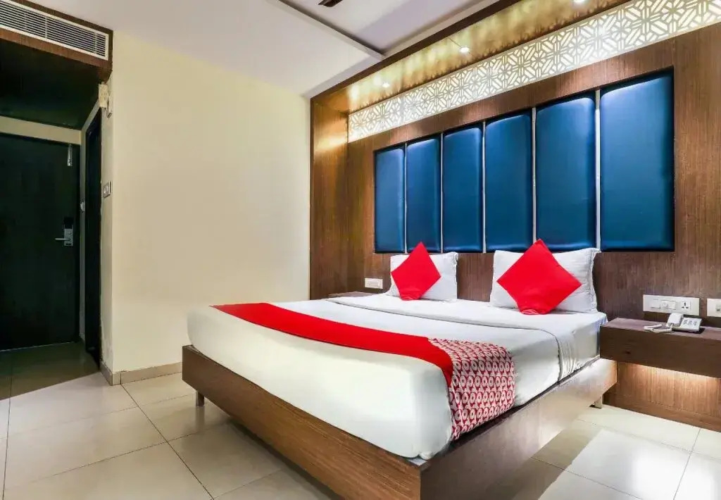 Hotel Sai Grand