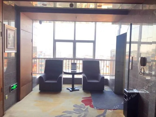 Yingji Hotel (Qingdao Chengyang Wanxianghui Branch)
