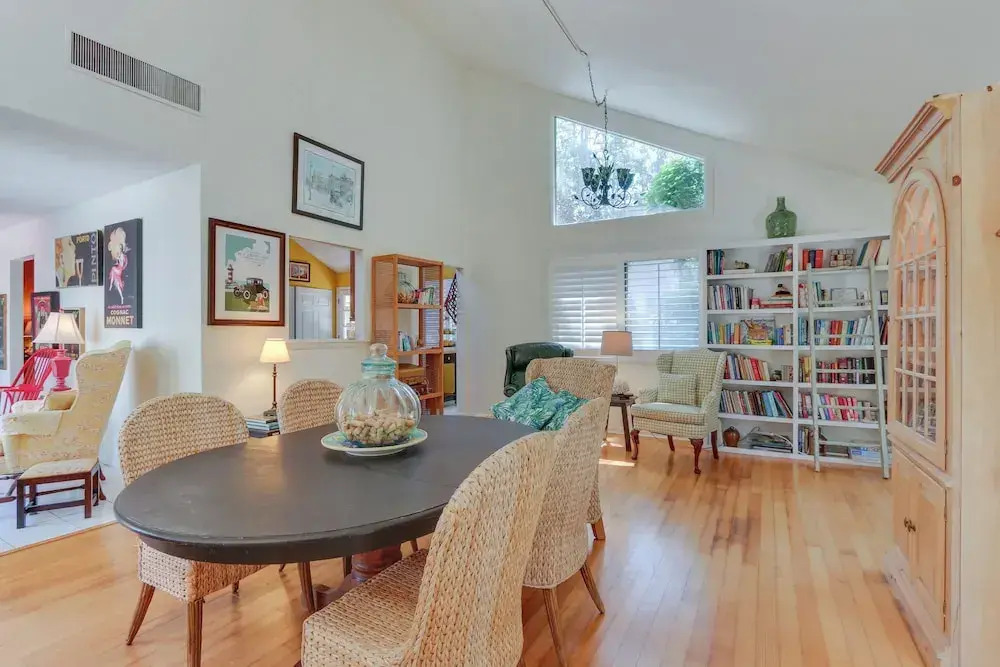 2 Mi to Beach: Hilton Head Home w/ Furnished Deck