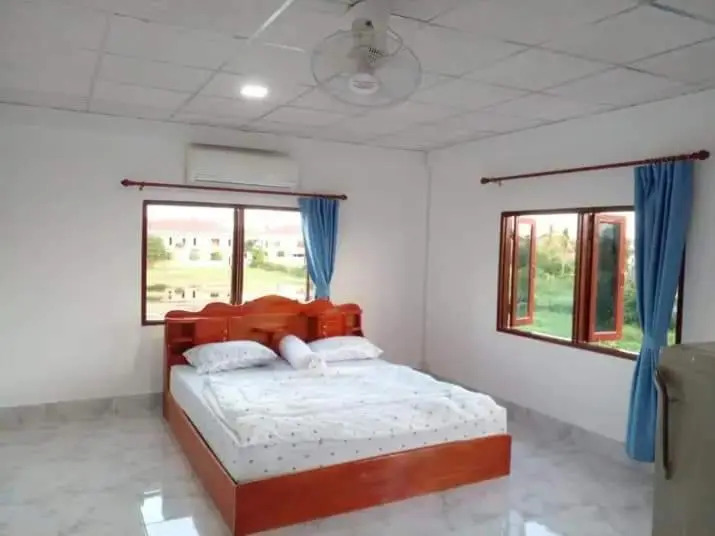 Ban Saylomleng Residence