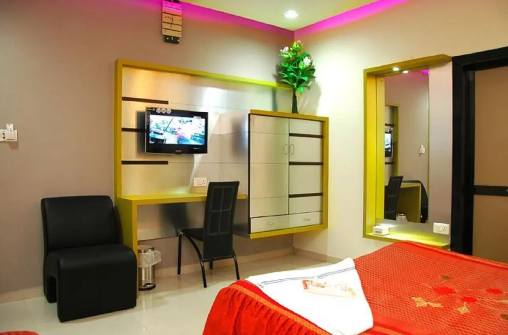 Hotel Merit