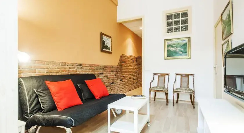 Apartcelona Maurici