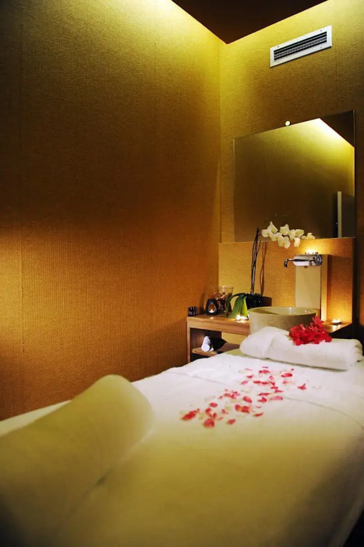Sikyon Coast Hotel And Resort