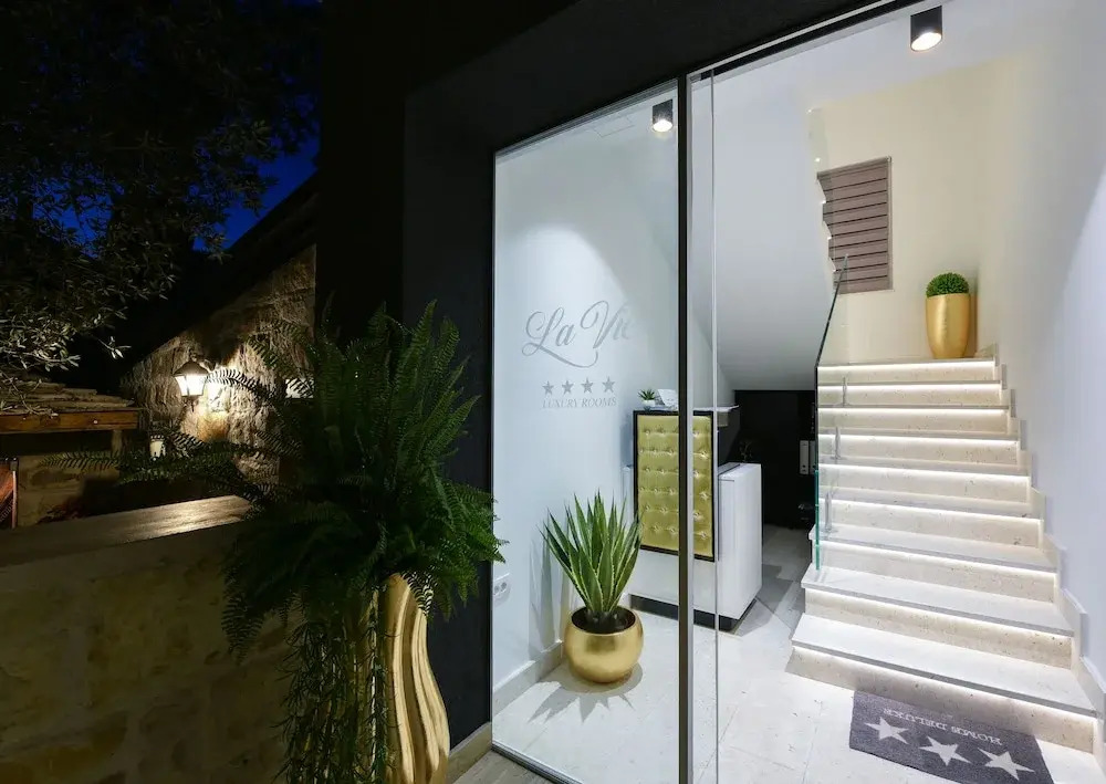 Luxury Rooms LaVie - Deluxe Rooms