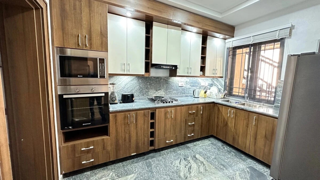 Апарт-отель Tennys Place Jahi