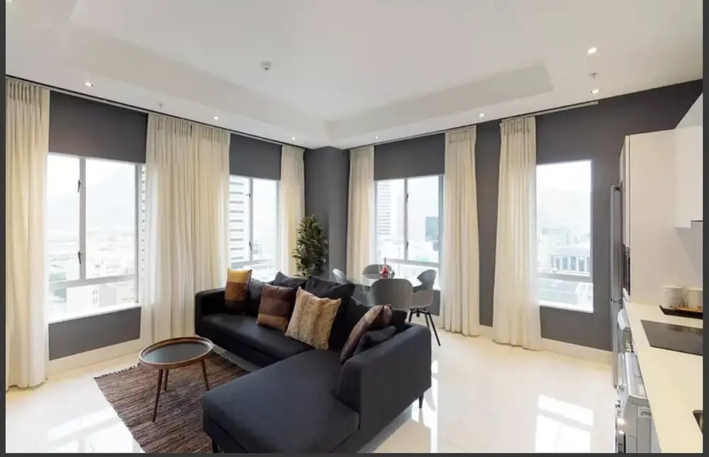 CBD Luxury Apartment