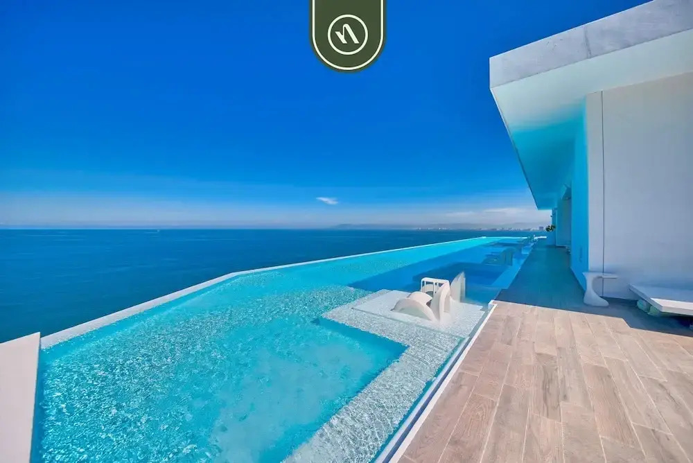 1BR Condo Near to Beach