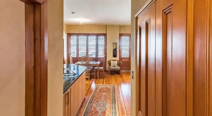 Rialto Apartment 2