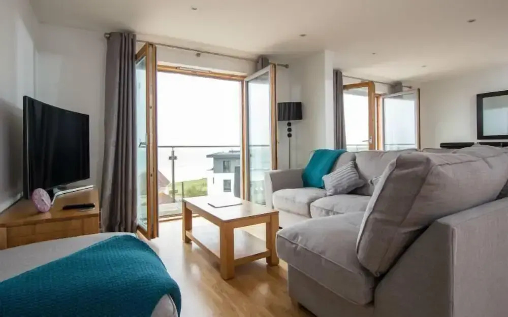 Penthouse B