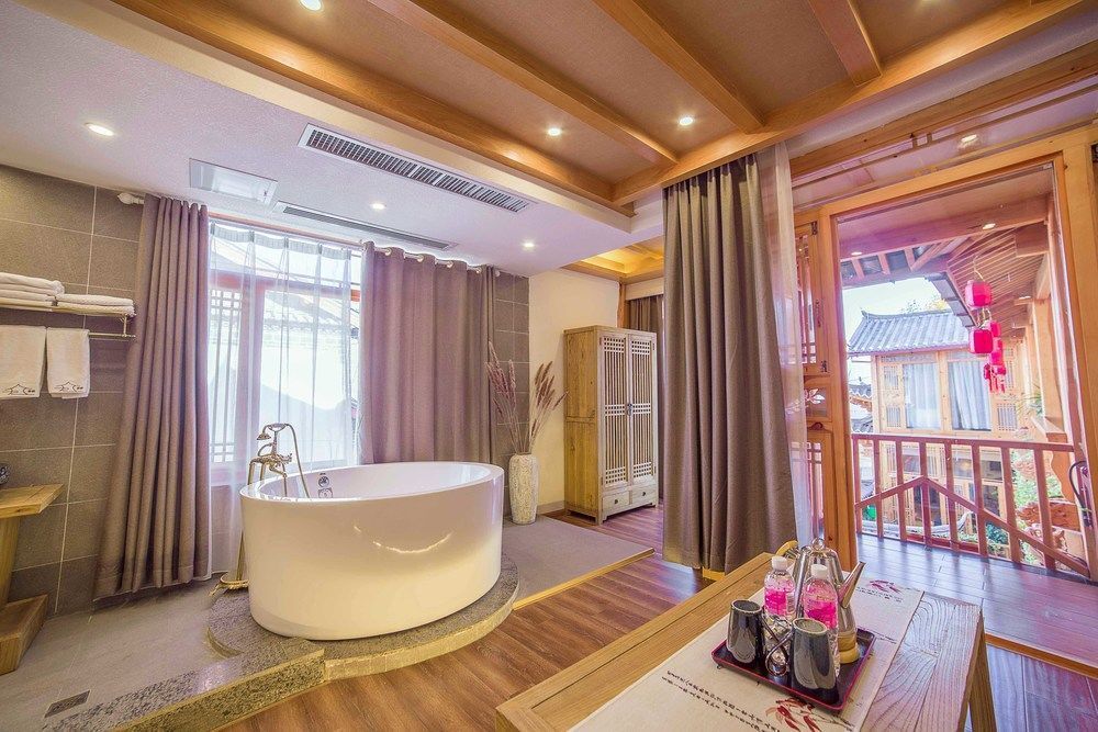 Love Inn Old Town Lijiang