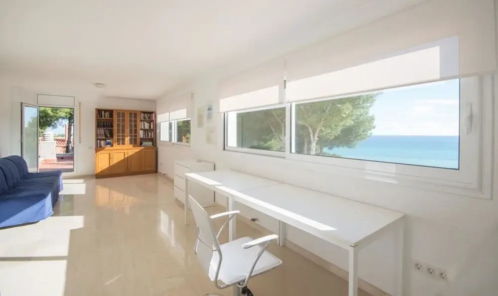Villa Limonium With Sea Views Th50