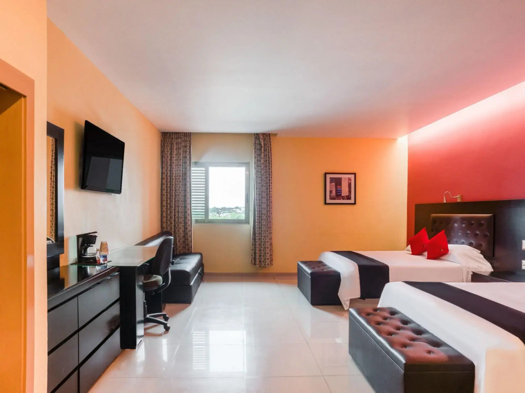 Veracruz Suites Hotel