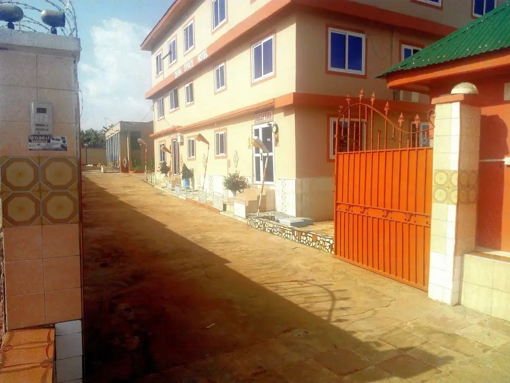 Open Space Hotel Kumasi