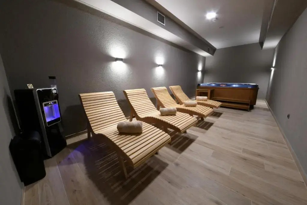 Aparthotel Milenij