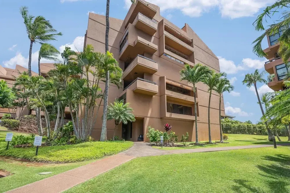 Kahana Villa E609 · KV E609 Remodeled Island Style 2BD w Ocean V