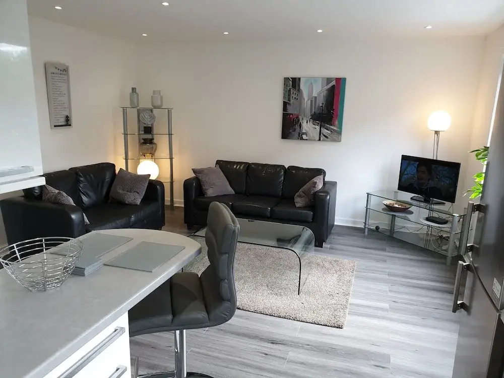 The Point Glasgow 2 Bed Apartment