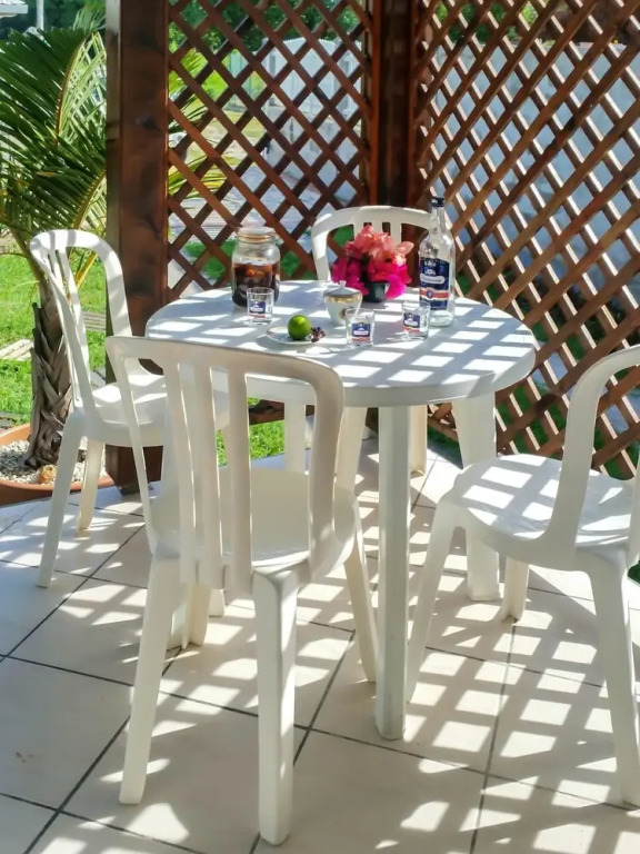 House With one Bedroom in Saint-françois, With Enclosed Garden and Wif