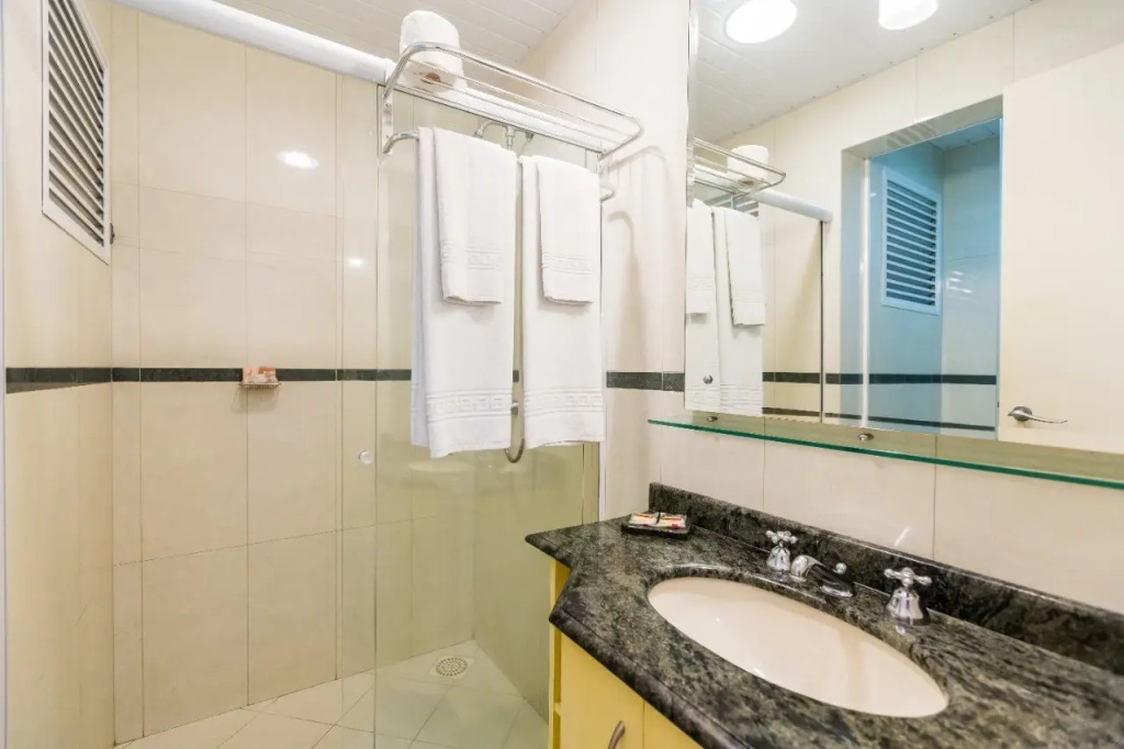 Bombinhas Blue Suites